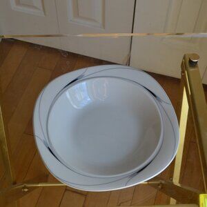 Vintage Mikasa Fine China CAVIAR L5806 Rim Soup Bowl